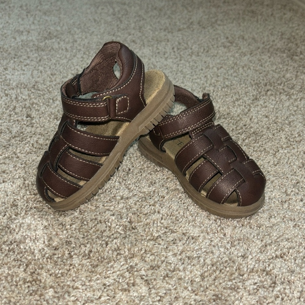 The Children’s Place Toddler Fisherman Sandals (7)